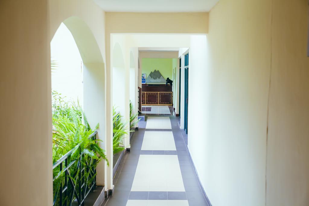 Gorillas Volcanoes Hotel Ruhengeri Exterior photo