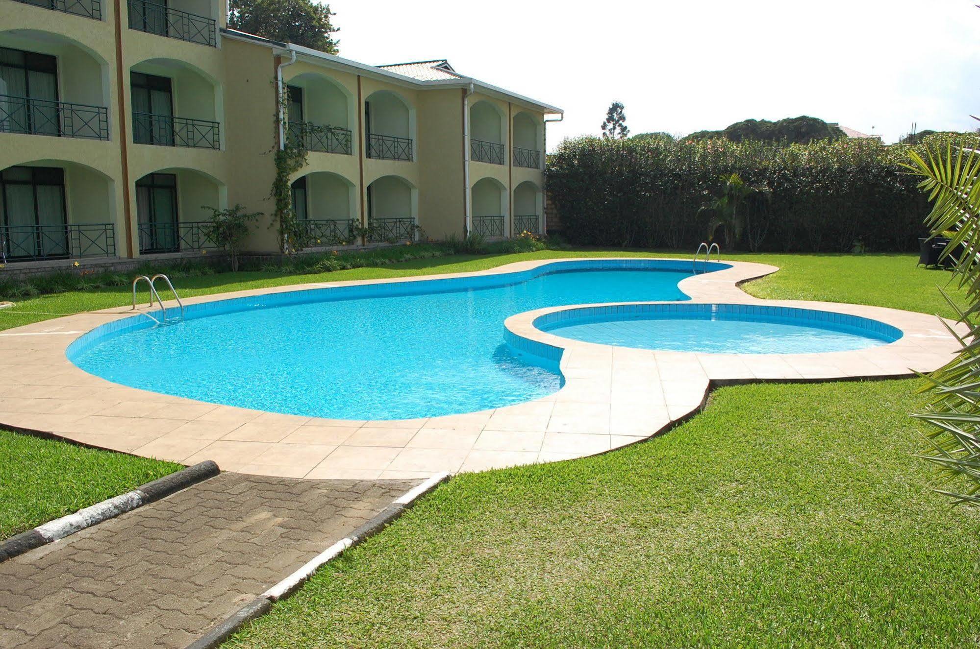 Gorillas Volcanoes Hotel Ruhengeri Exterior photo