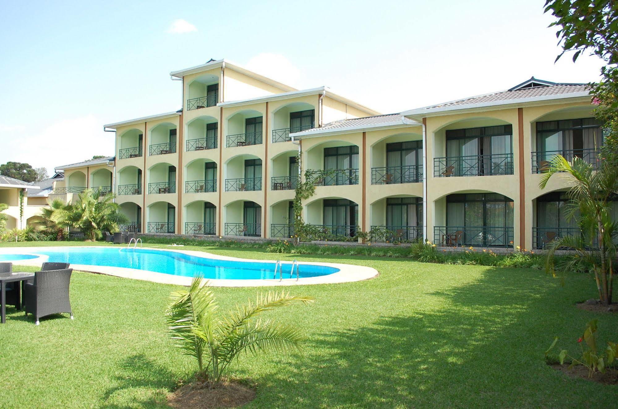 Gorillas Volcanoes Hotel Ruhengeri Exterior photo